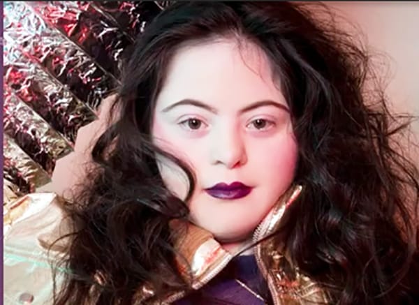 New City College student Ellie Goldstein is taking the modelling world by storm after securing a Gucci contract and appearing on TV’s Loose Women and Good Morning Britain.