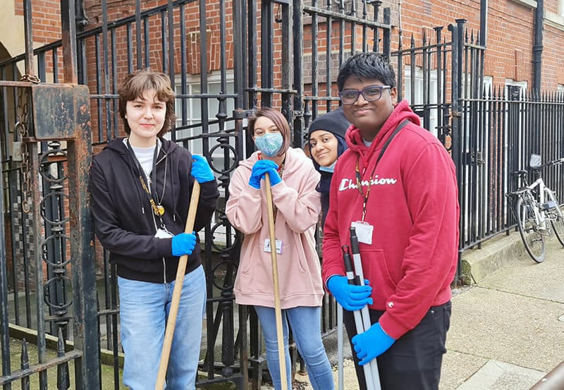 Clean-up initiative helps to build harmonious community